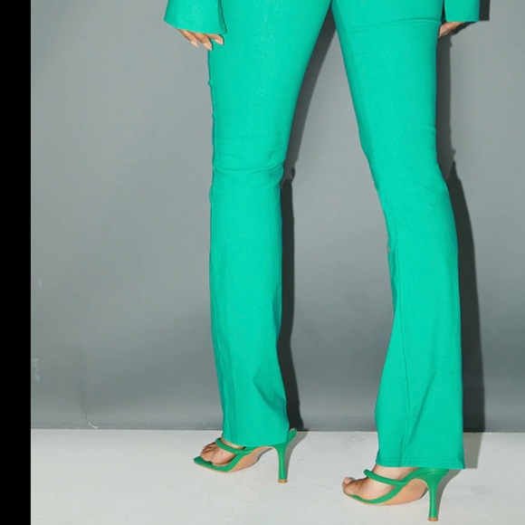 Green Matching Set - Picture 2 of 3